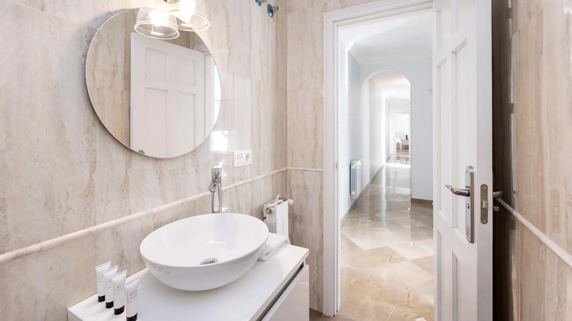 Apartamento Luxury Suite La Santa Maria Granada